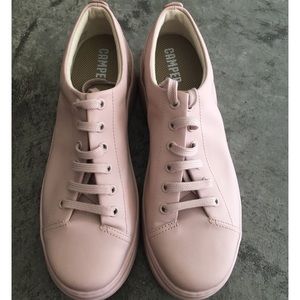 Camper Runner Up Sneaker in Blush, US Size 9